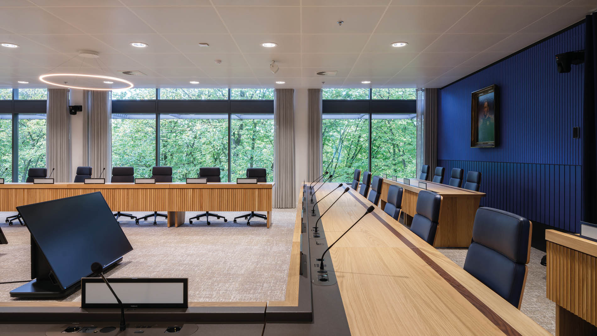 DNB hoofdkantoor vergaderzaal speakers